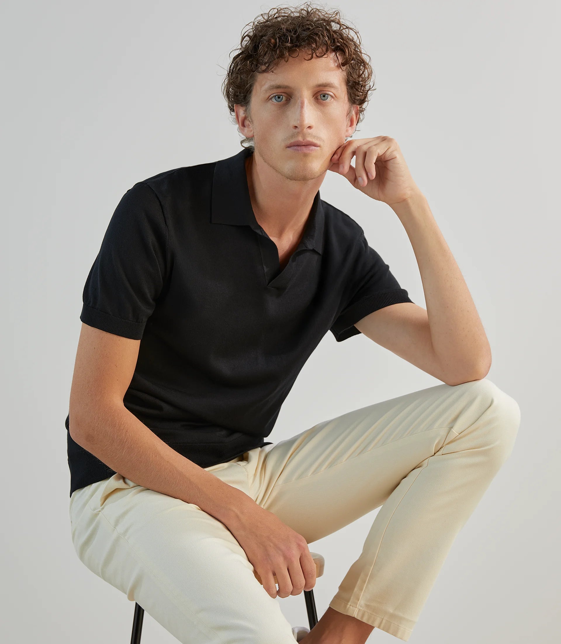 Polo col ouvert en maille noir - IZAC