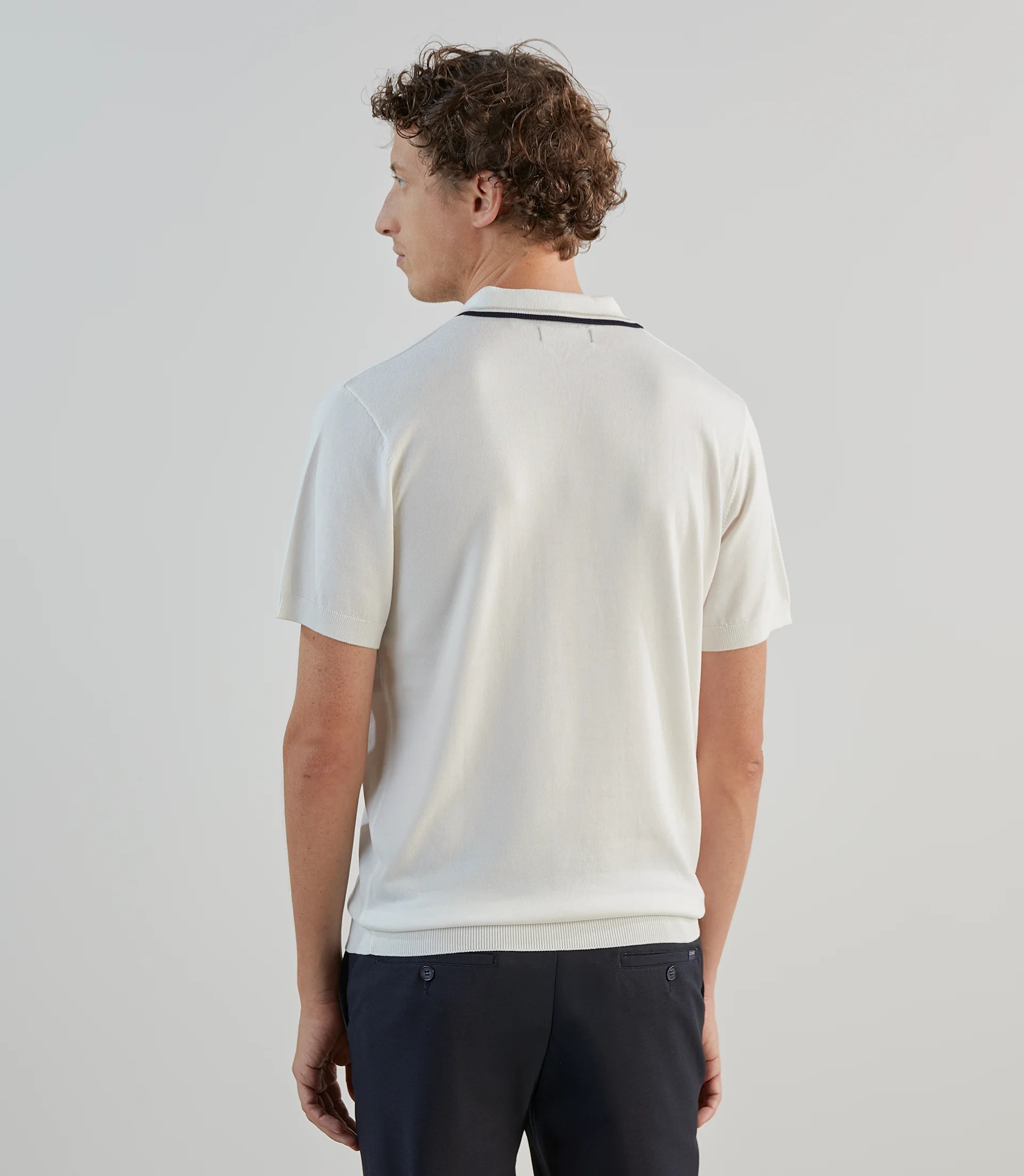 Polo col ouvert en maille écru - IZAC