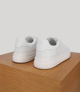 Basket en cuir blanche