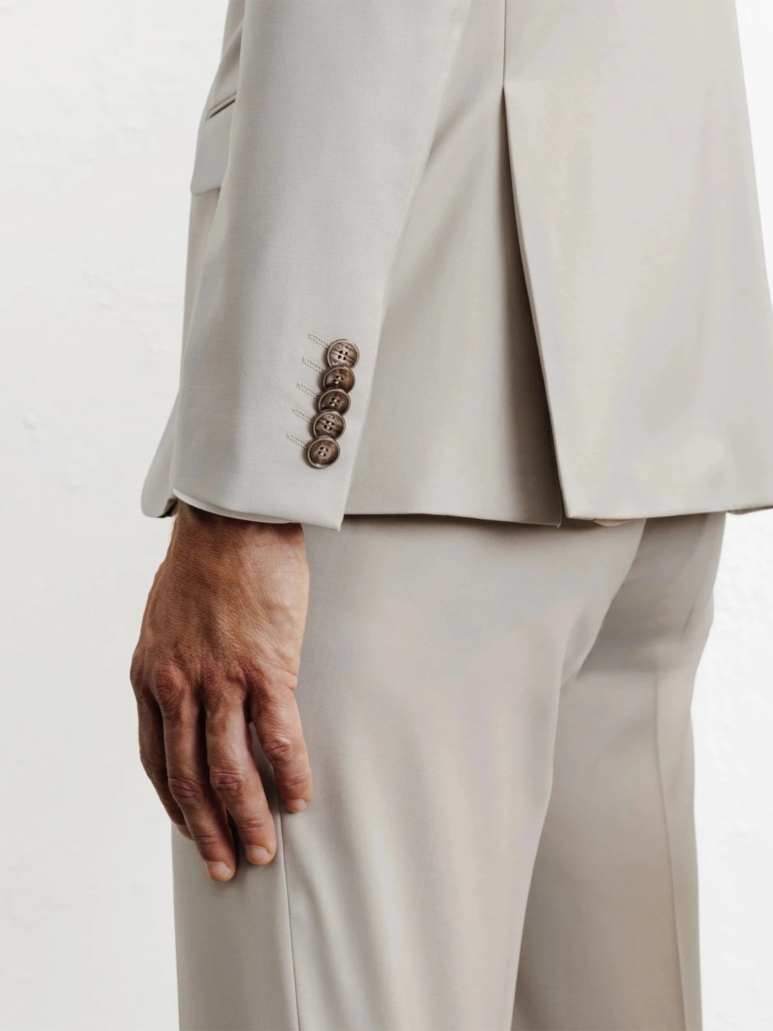 Costume 2 boutons laine majoritaire beige - IZAC