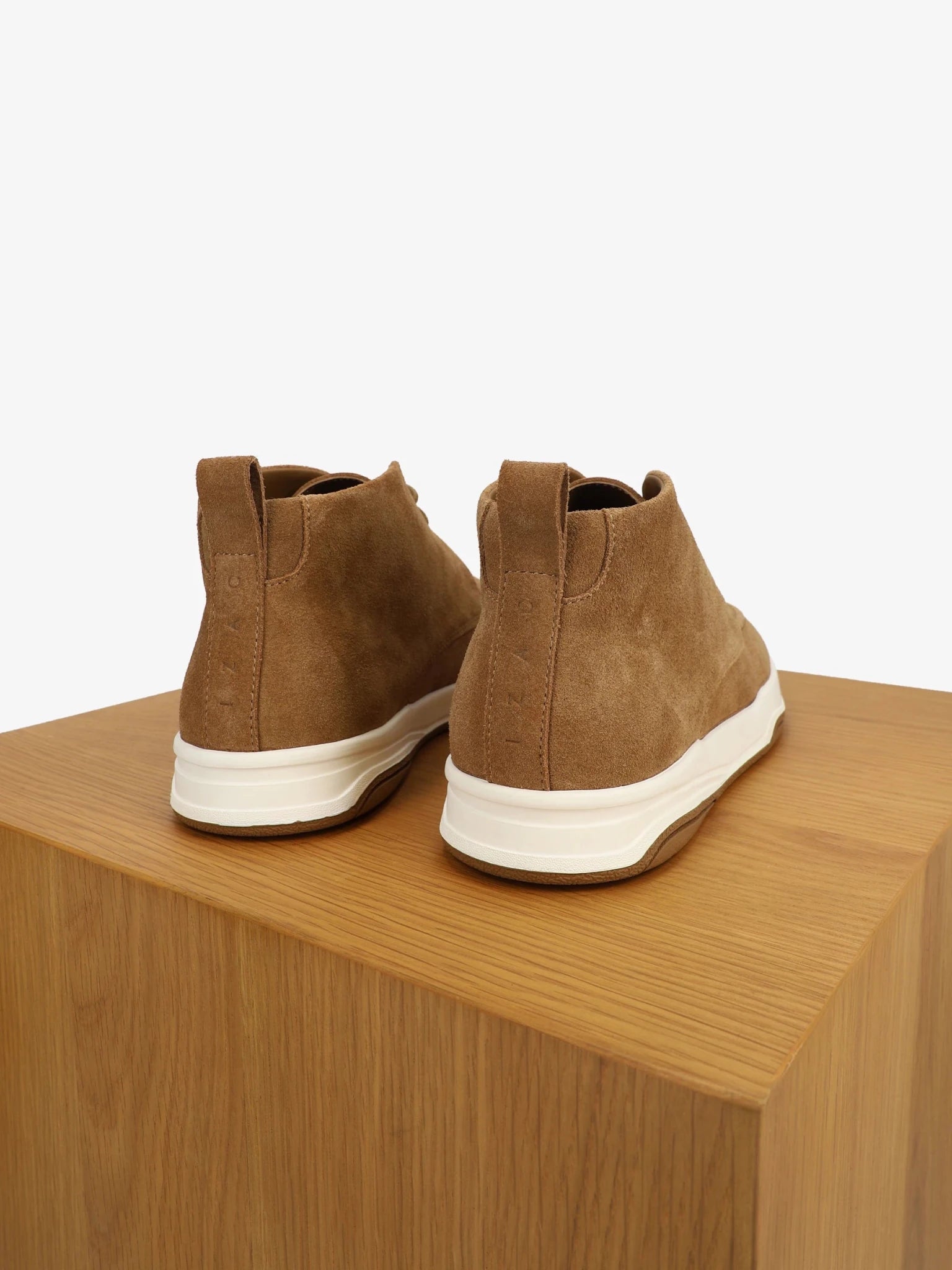 Bottines casual en suède camel - IZAC