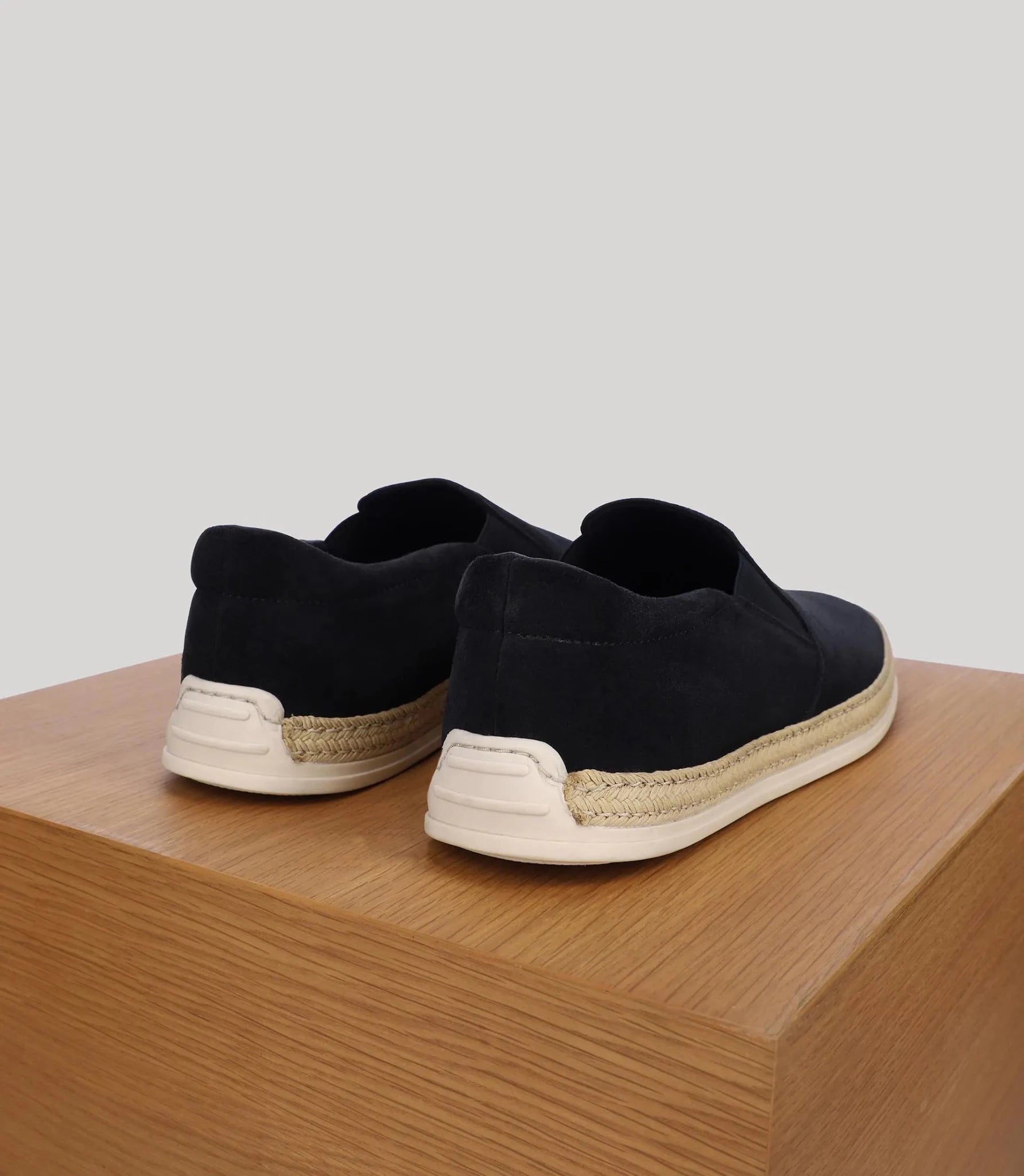 Chaussures en suède marine - IZAC