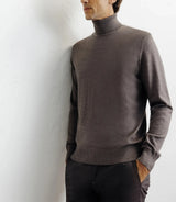Pull col roulé châtain