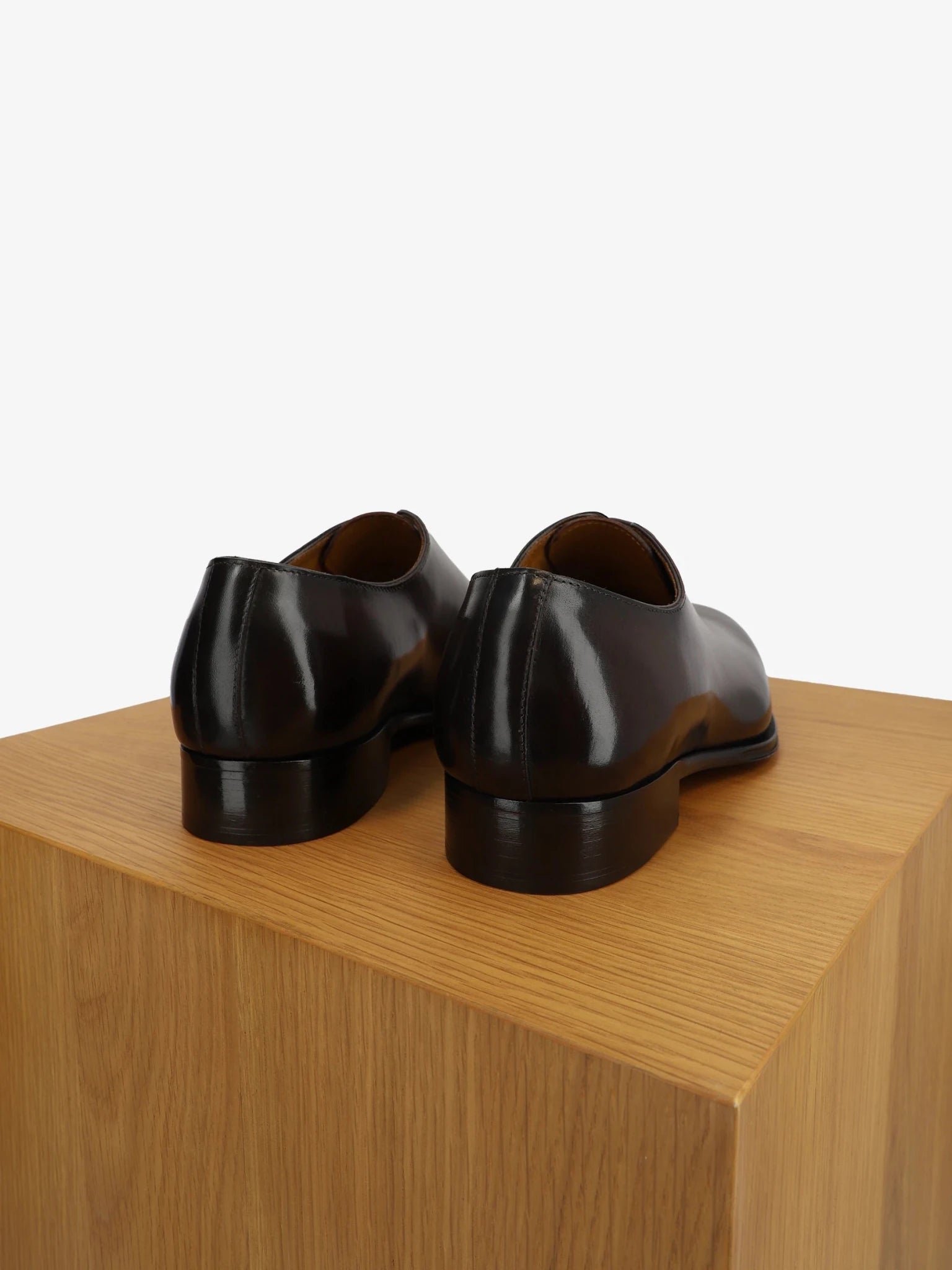 Richelieu en cuir marron foncé - IZAC