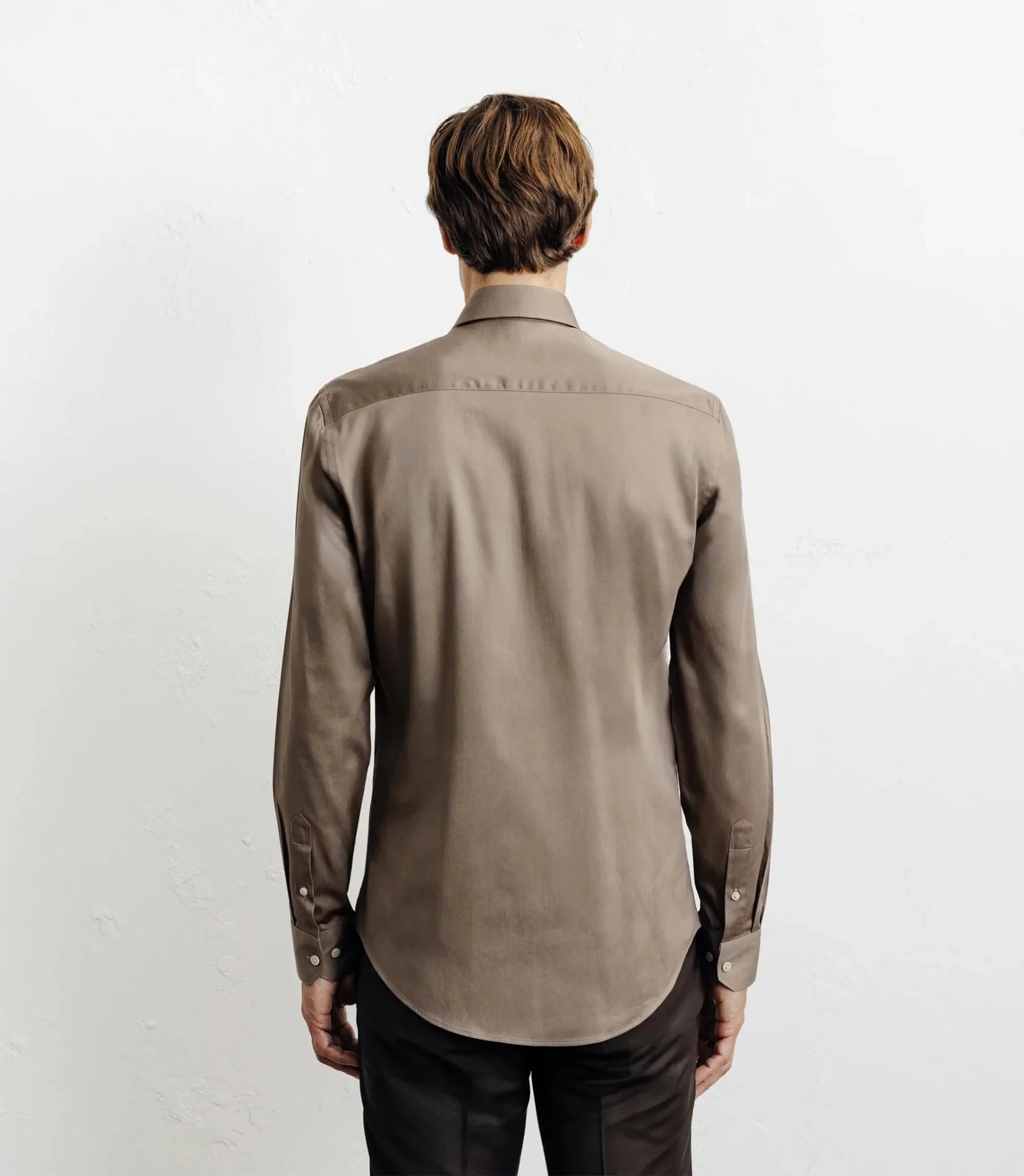 Chemise ville en satin de coton châtain