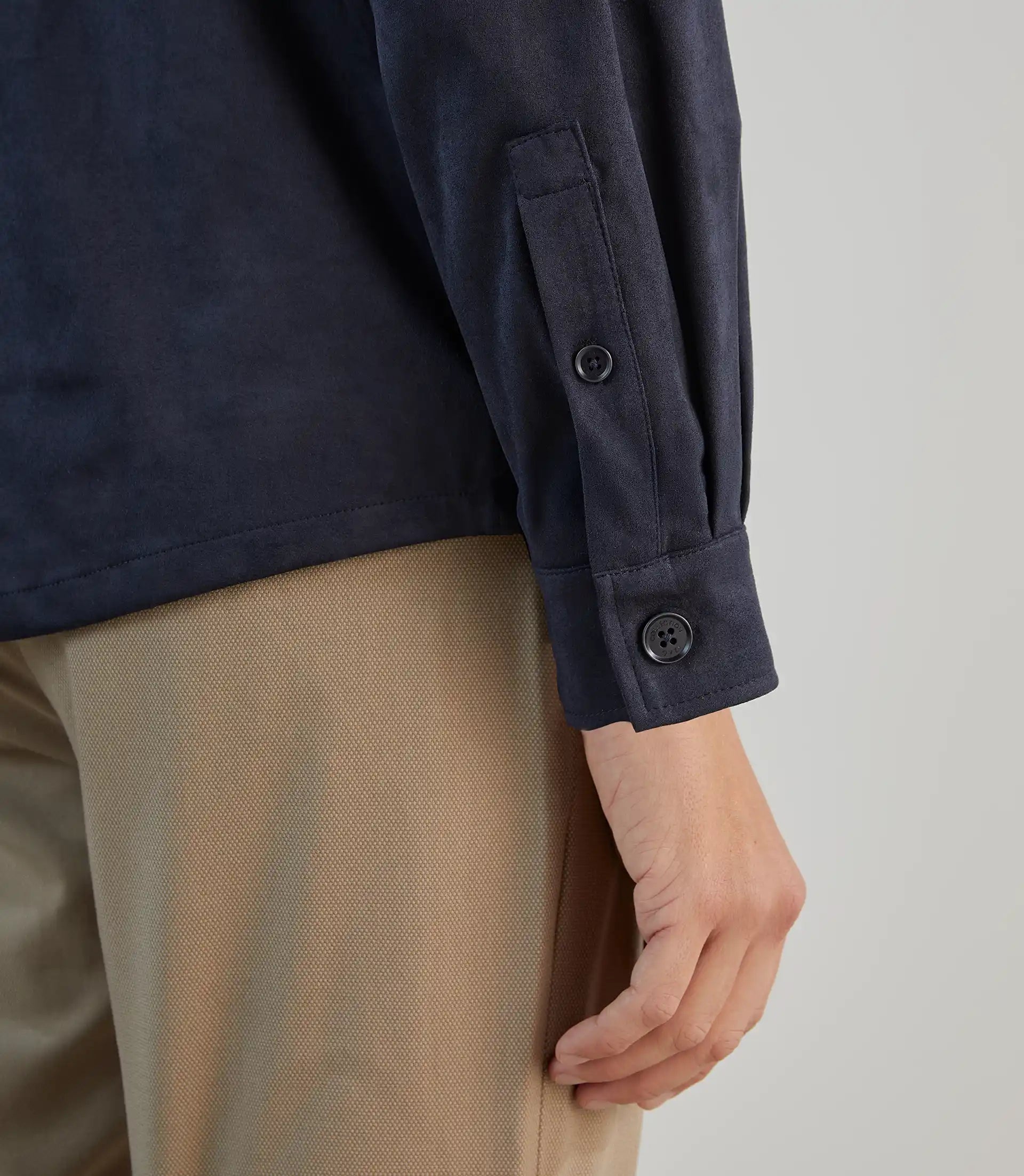 Chemise casual en suède marine - IZAC