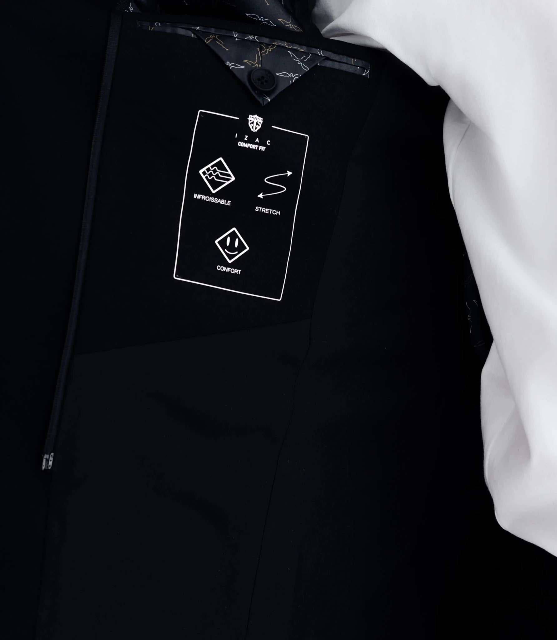 Veste en maille avec parmenture noire - IZAC