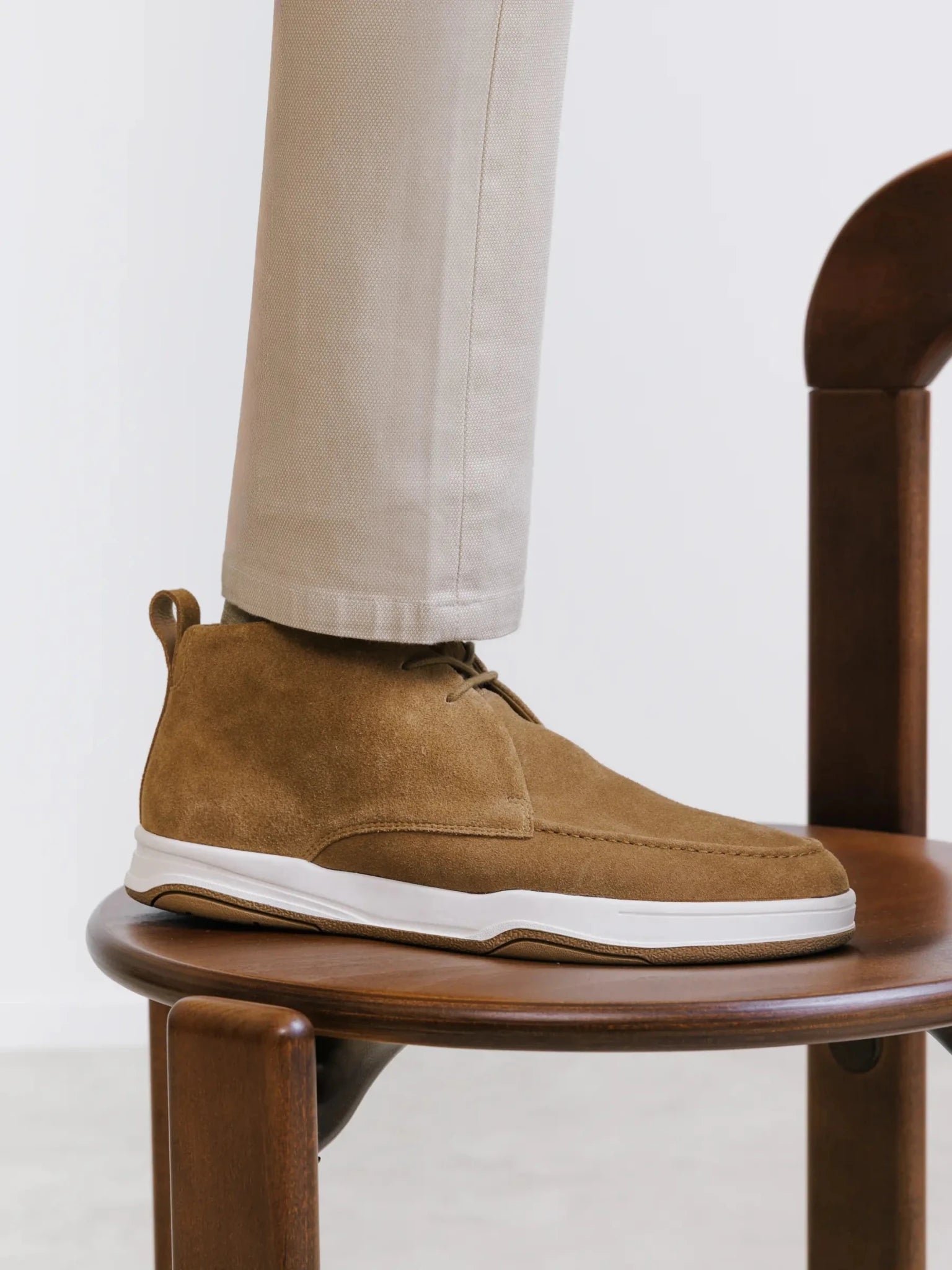 Bottines casual en suède camel - IZAC