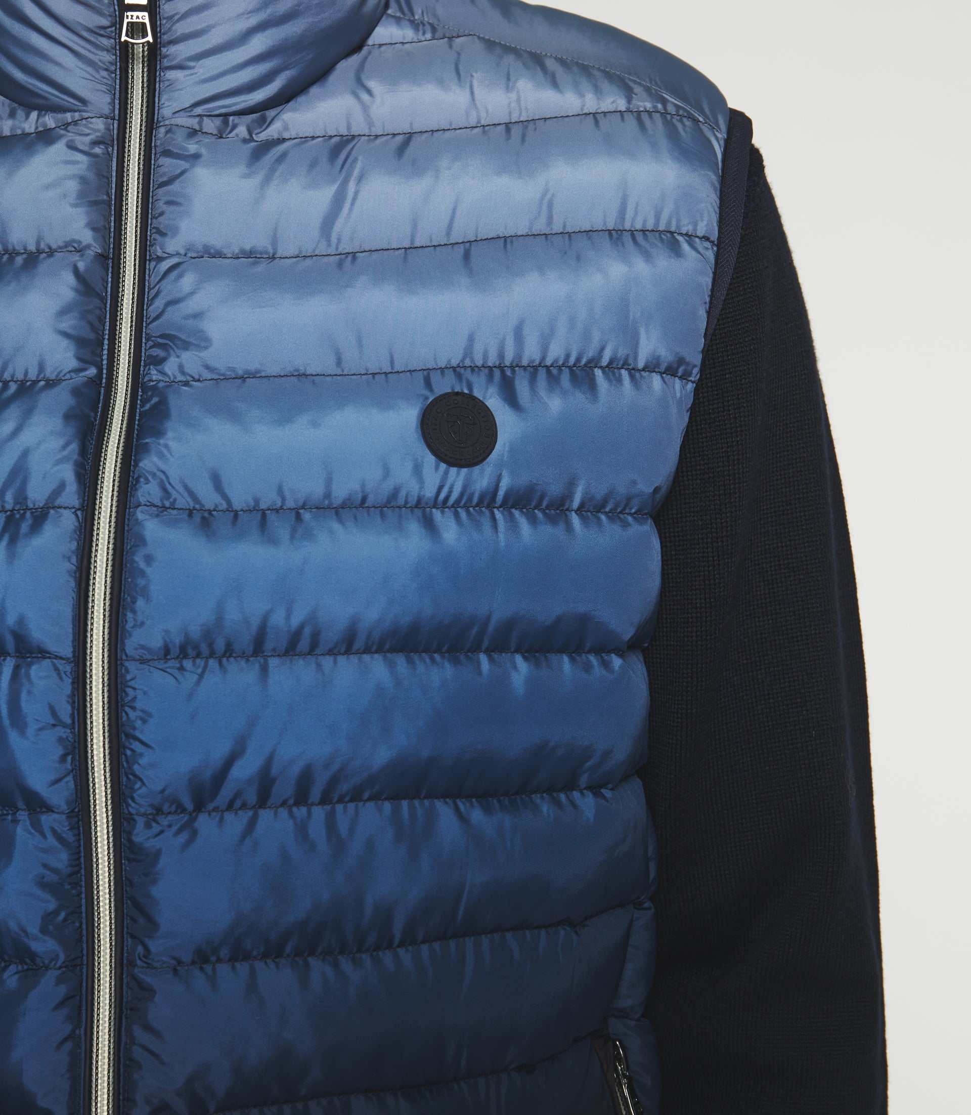 Sleeveless quilted down jacket with navy gradient MIO