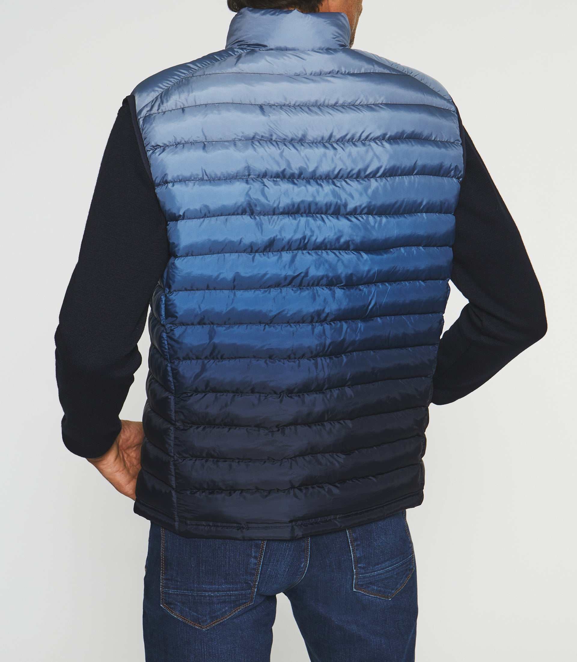 Sleeveless quilted down jacket with navy gradient MIO