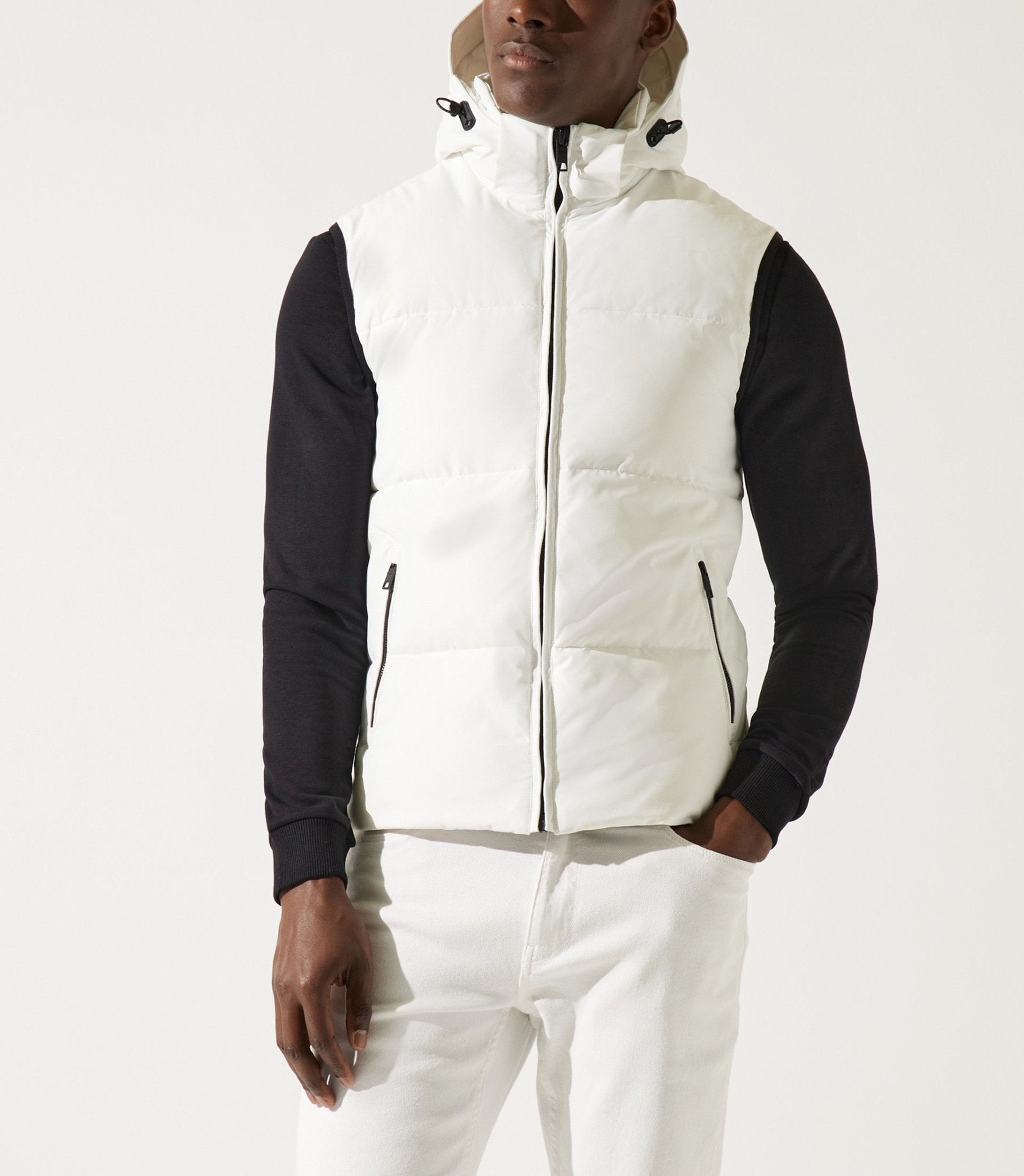 Doudoune sans manches avec capuche blanche MALI - Main Image