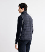 Sleeveless jacket reversible with a navy and gray amount of collar