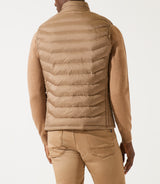 Midoribt beige neck -up -in -collar jacket.