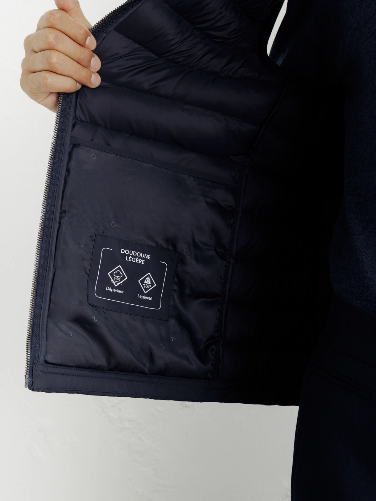Doudoune légère sans manche marine - IZAC
