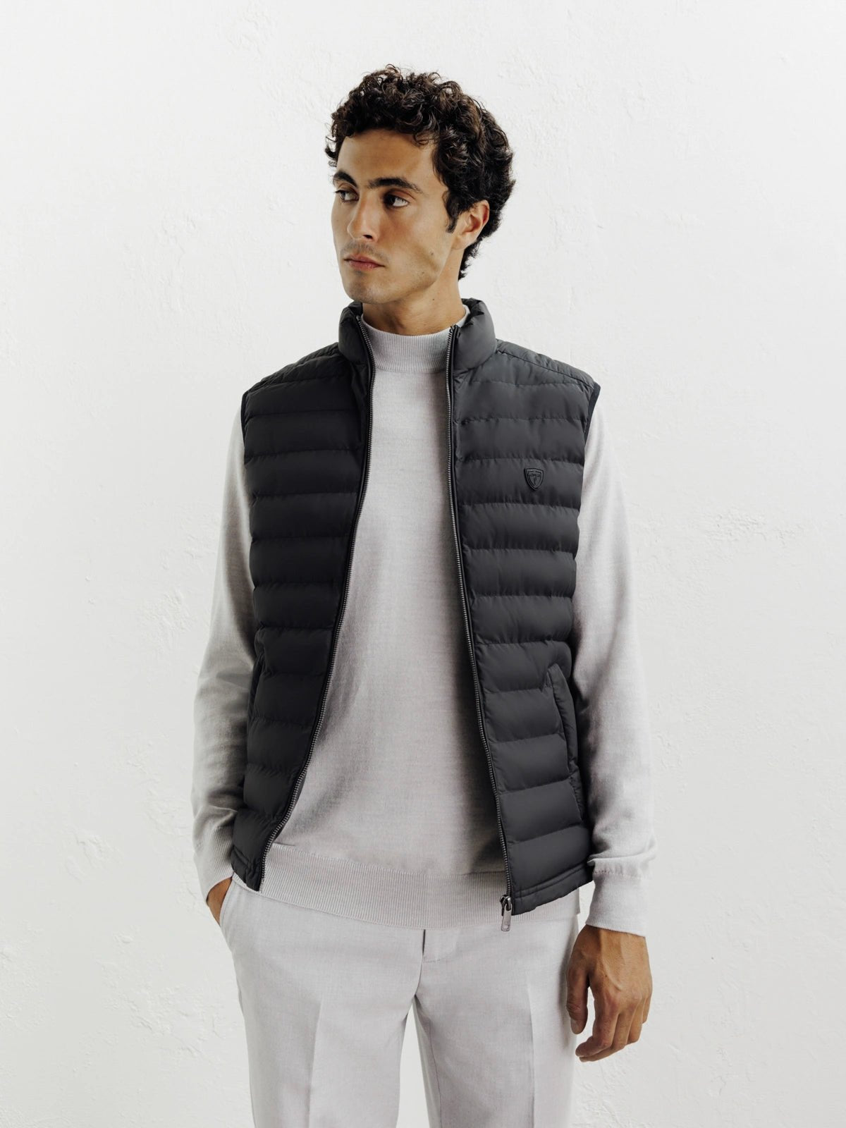 Doudoune légère sans manche noire - IZAC