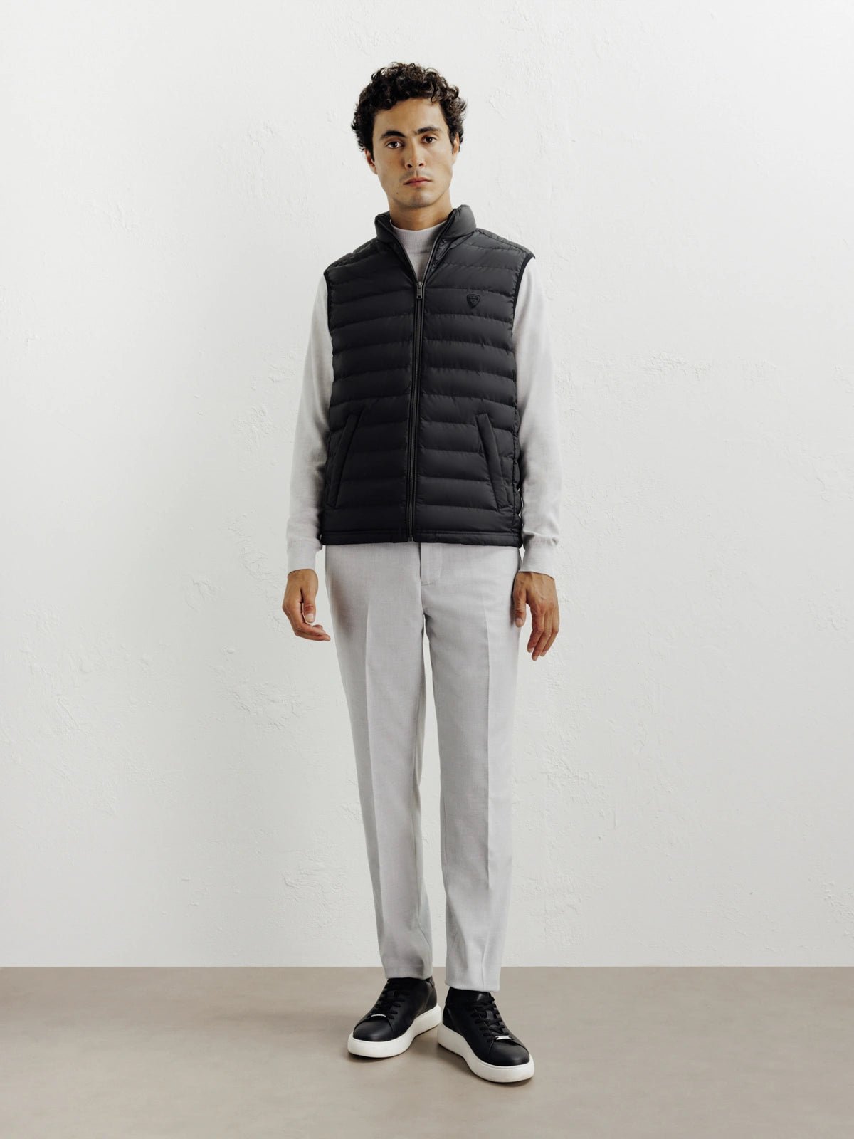 Doudoune légère sans manche noire - IZAC