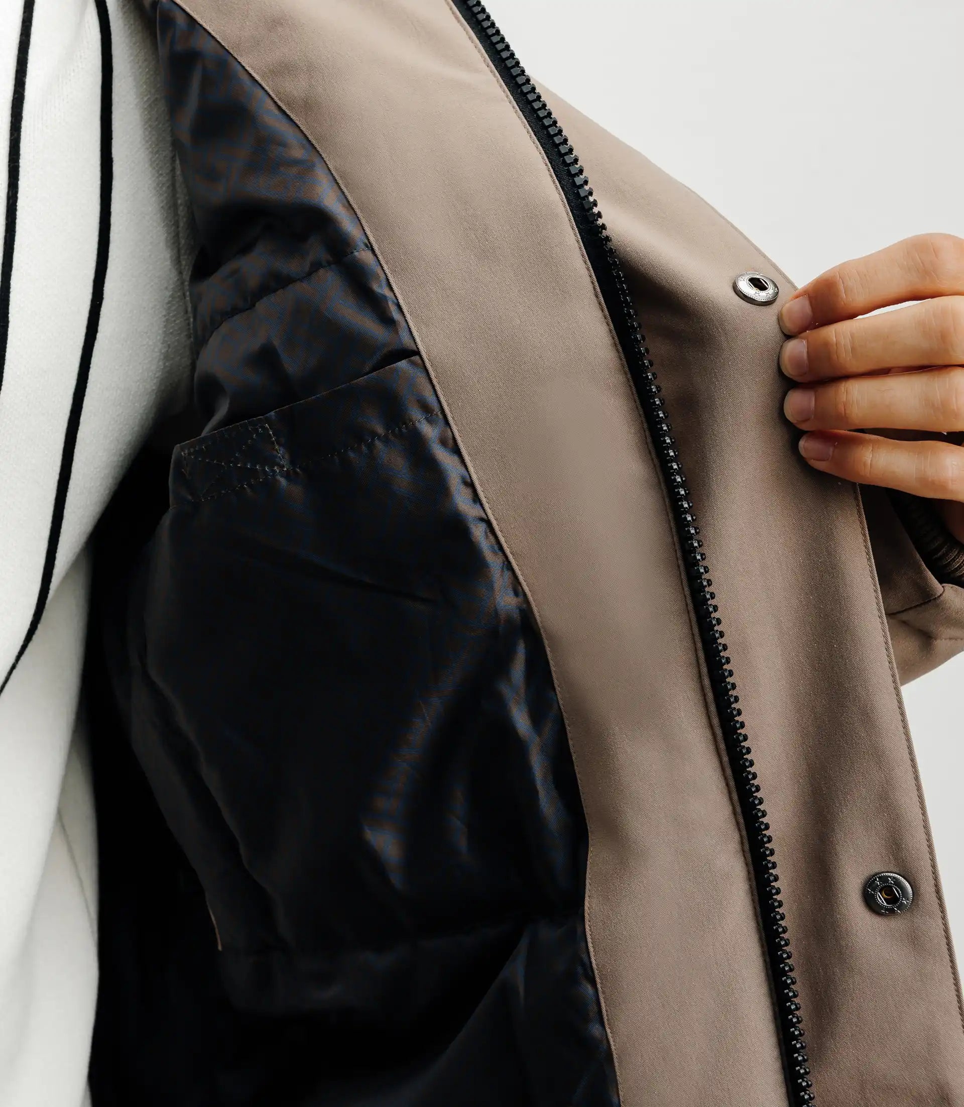 Parka à capuche taupe