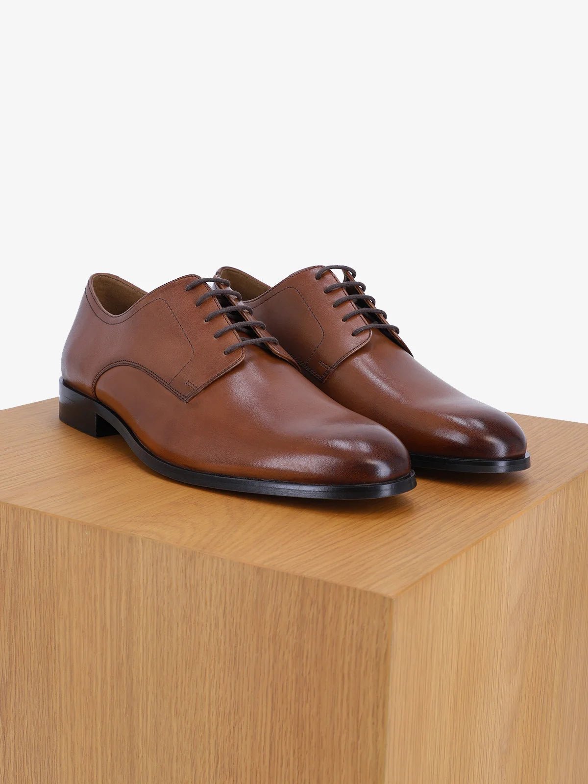 Chaussures derby en cuir marron - IZAC