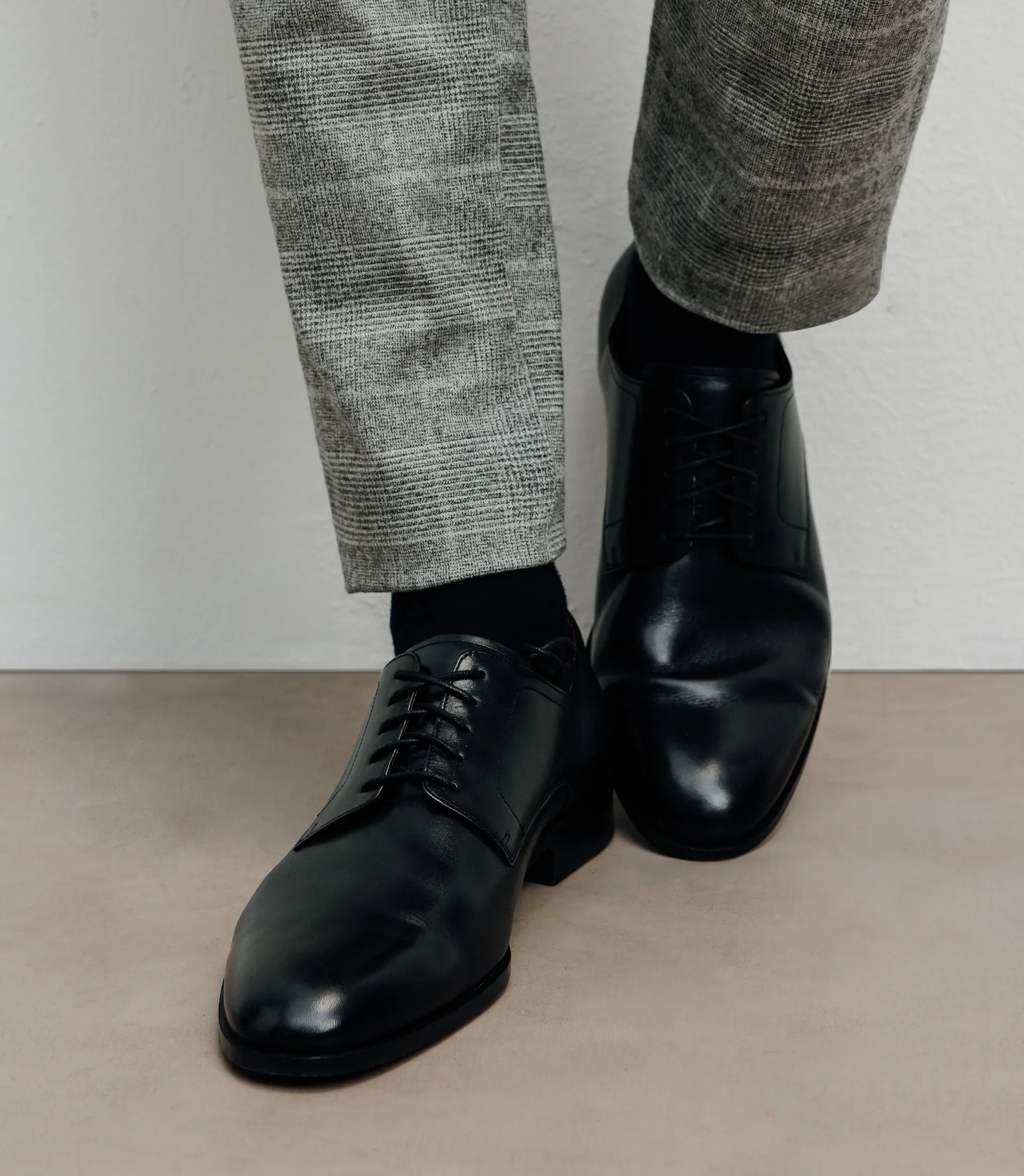 Chaussures derby en cuir noir - IZAC