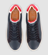 Sneakers en cuir avec blason marine