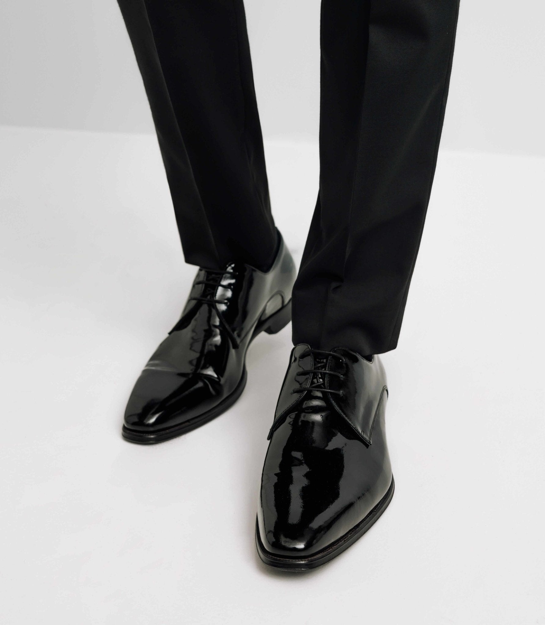 Chaussure derby vernis noires - IZAC