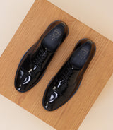 Black varnish derby shoes