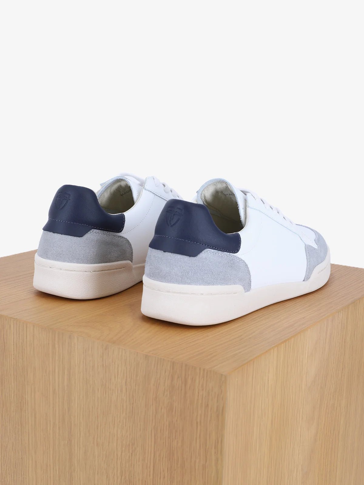 Baskets en cuir blanc - IZAC