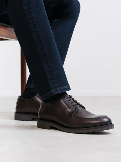 Dark brown leather Derby shoes