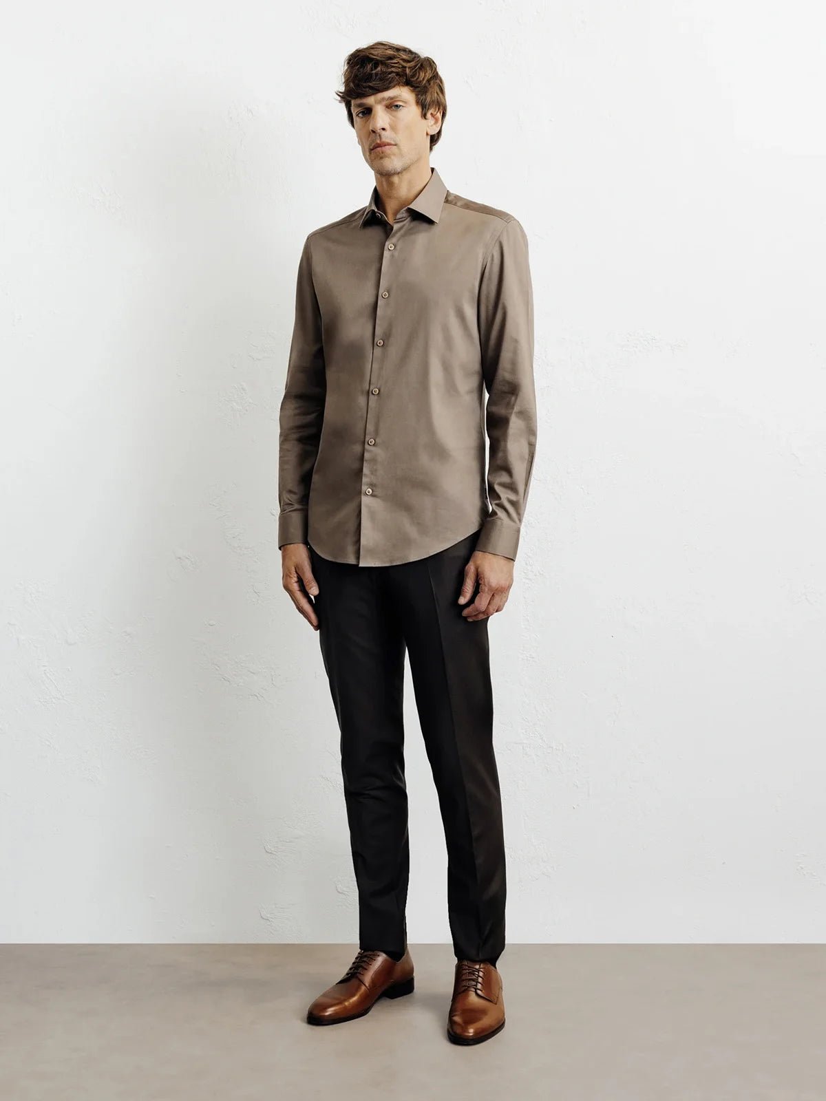 Chemise ville en satin de coton chatain - IZAC