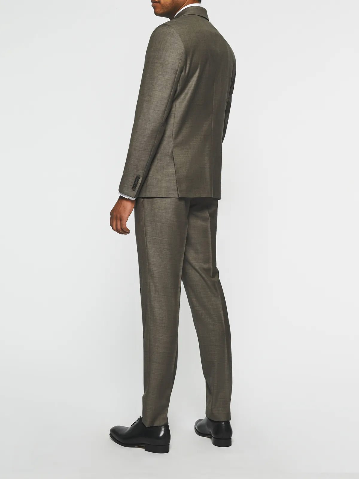 Costume 2 boutons en laine taupe LATIN - IZAC