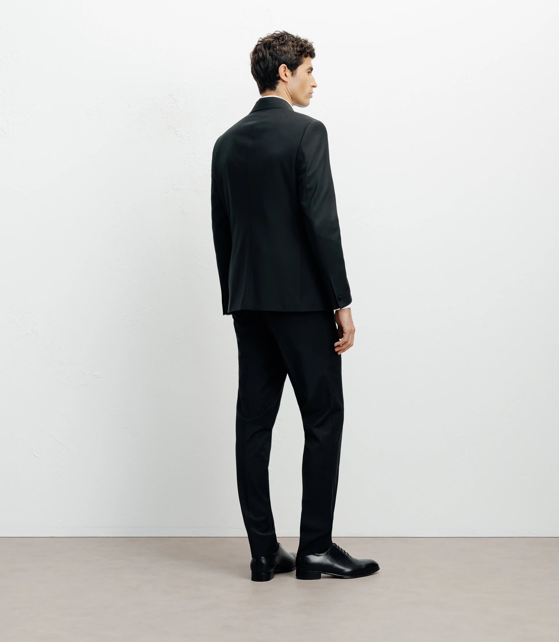 Costume croisé double col noir - IZAC