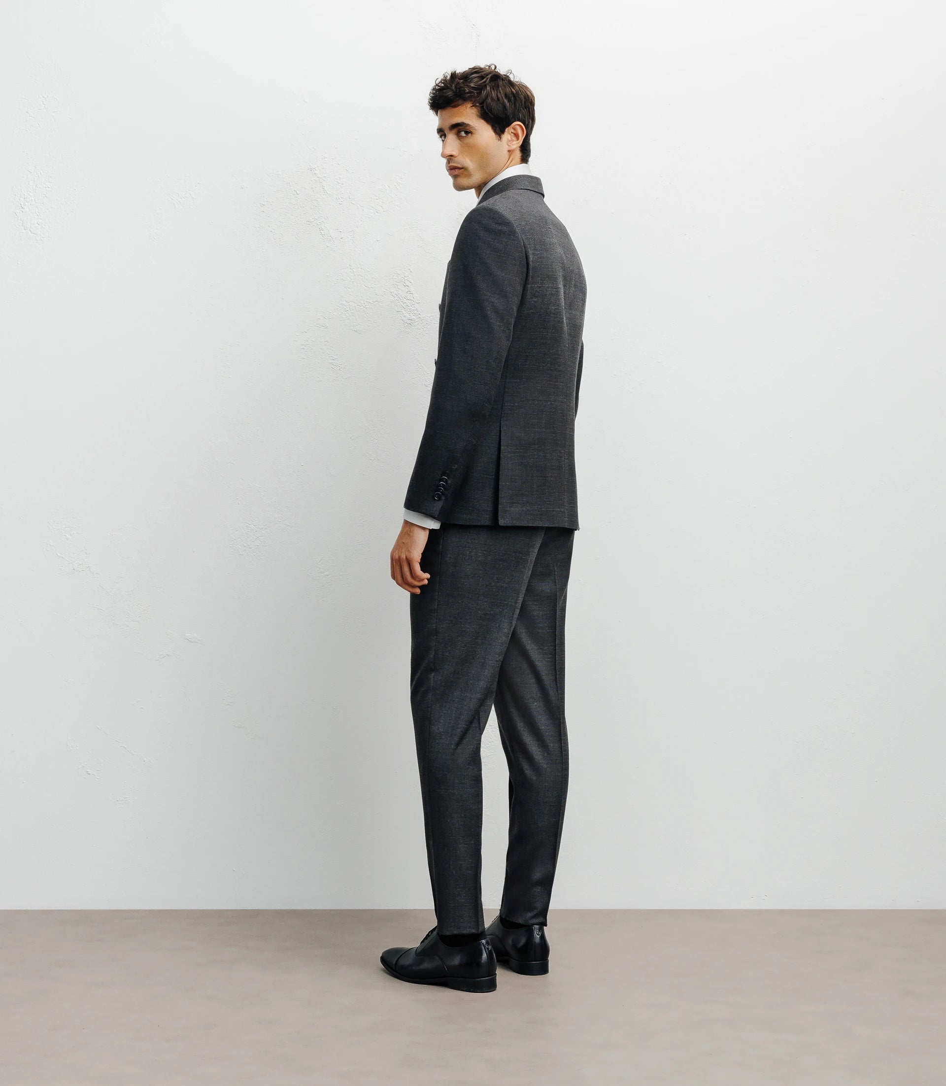 Costume croisé 6 boutons anthracite - IZAC