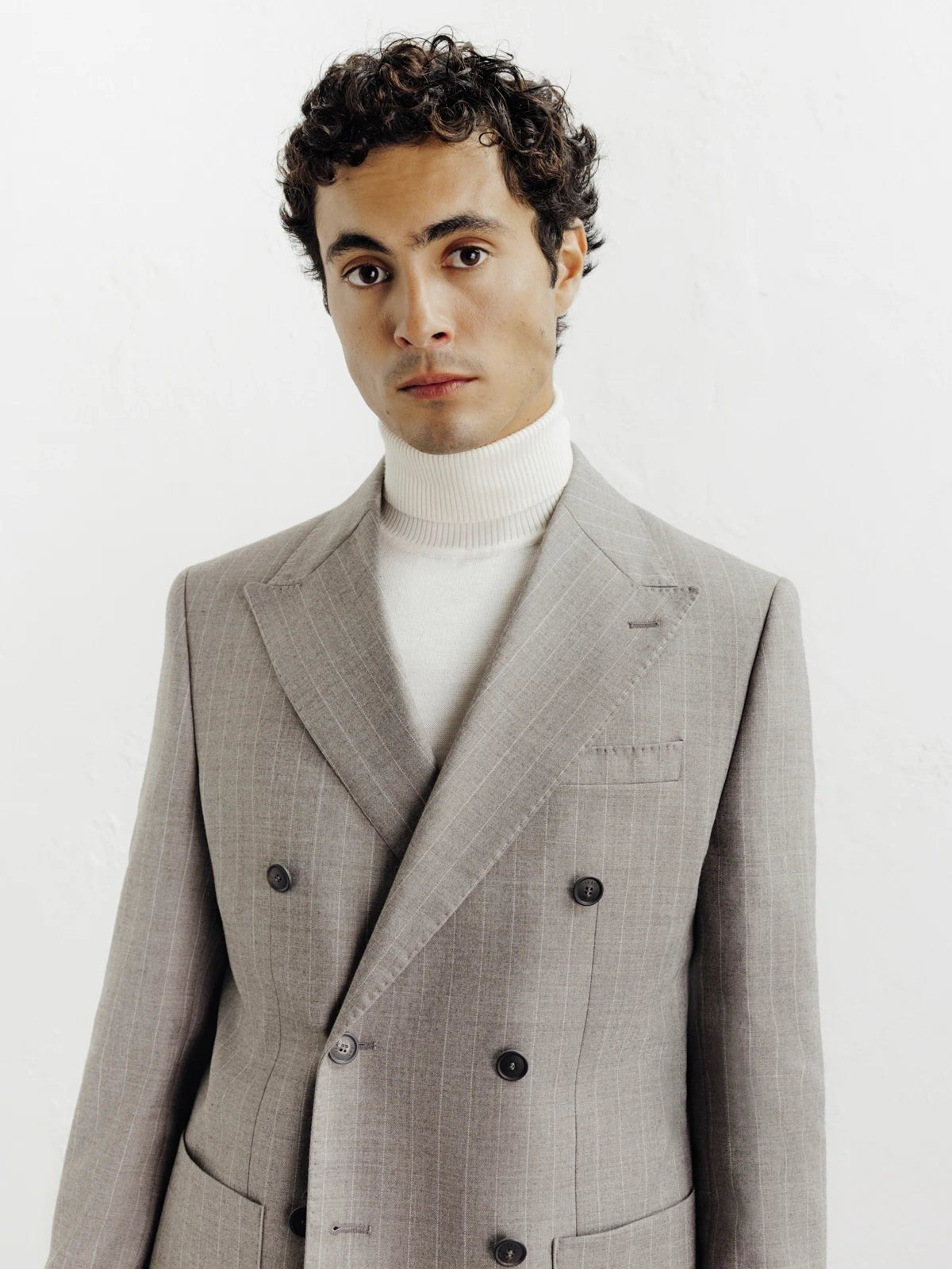 Costume croisé à rayures beige - IZAC