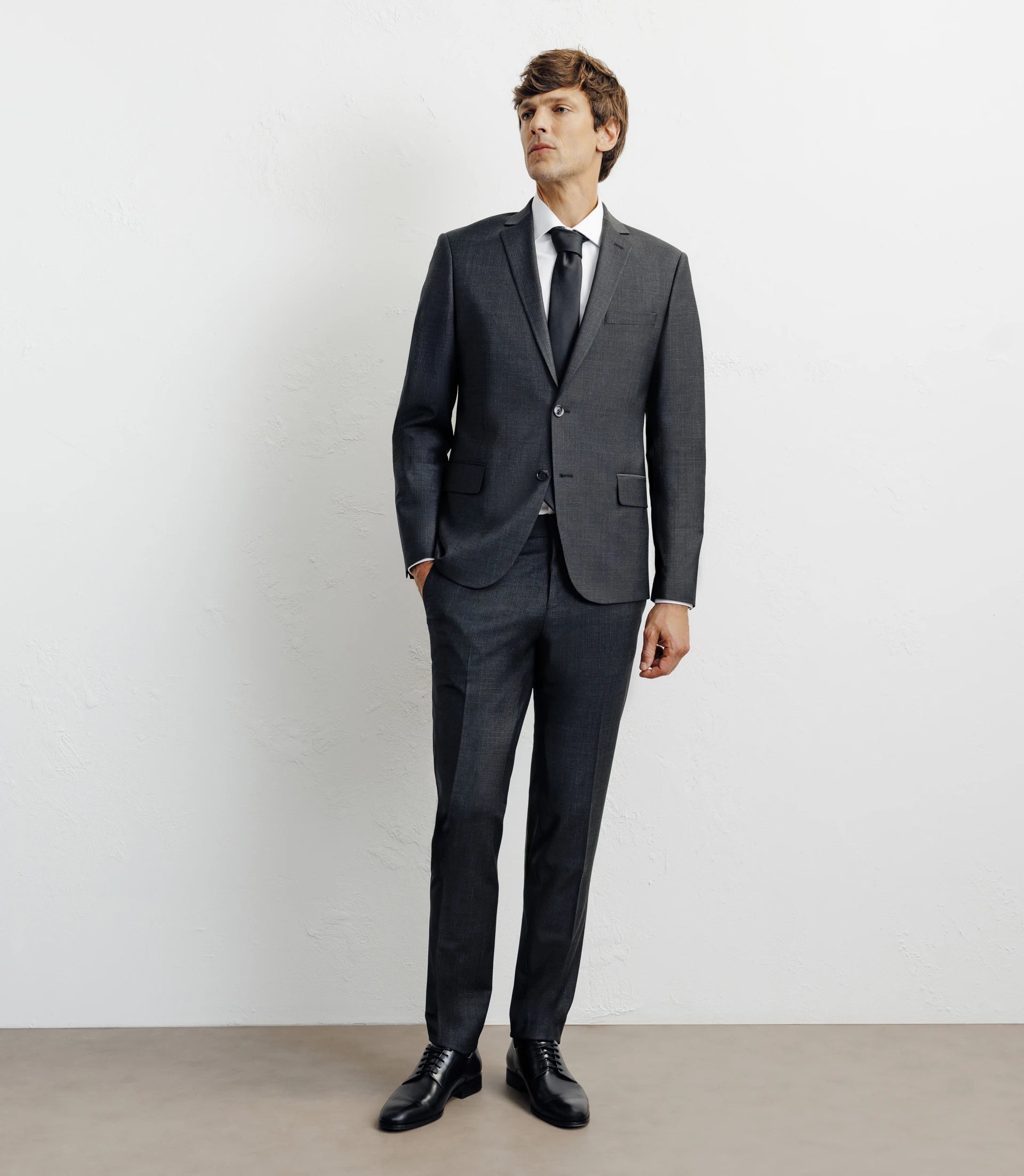 Costume 2 boutons gris foncé - IZAC