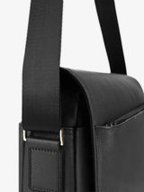 Black shoulder bag