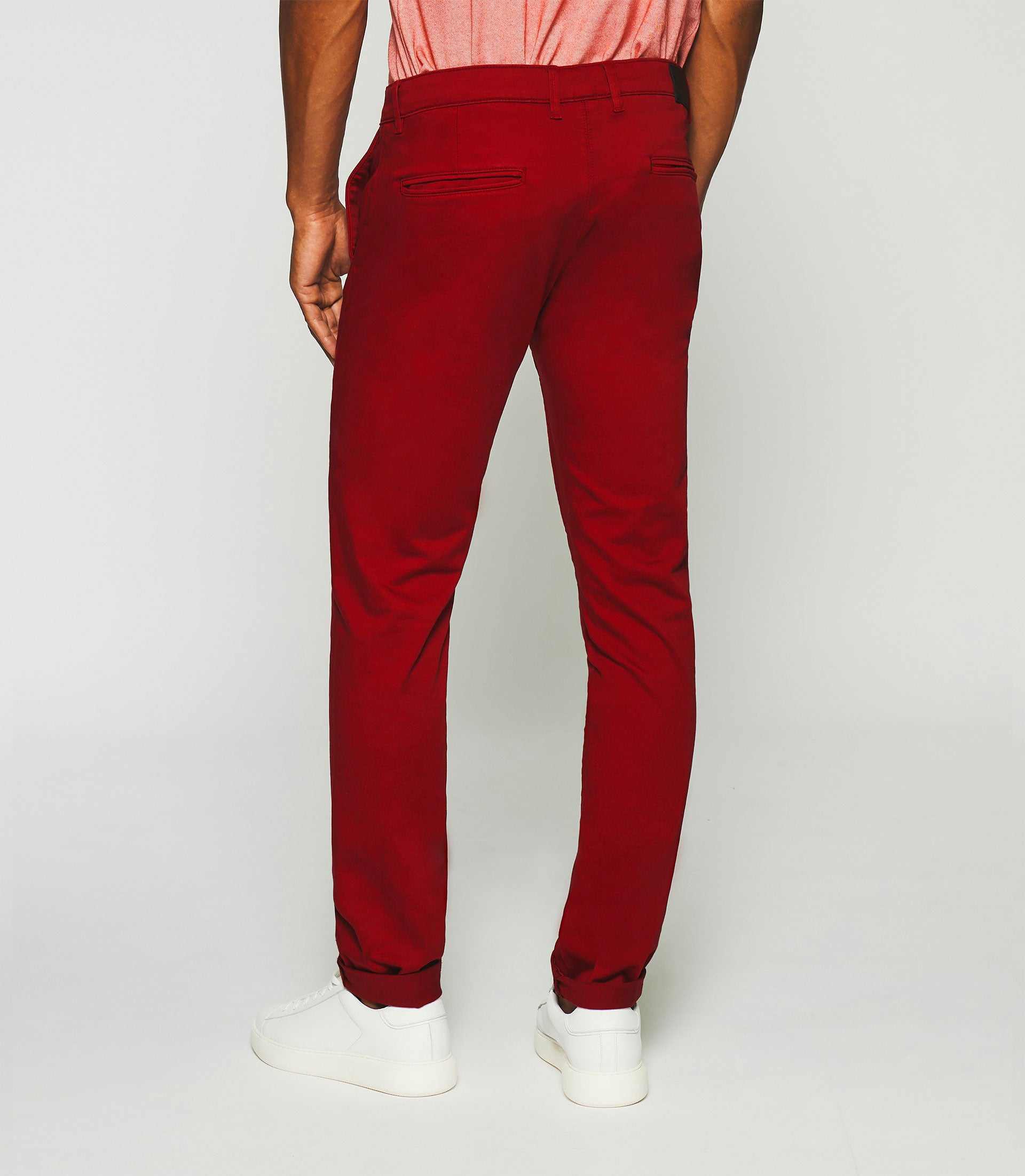 Chino satin rouge