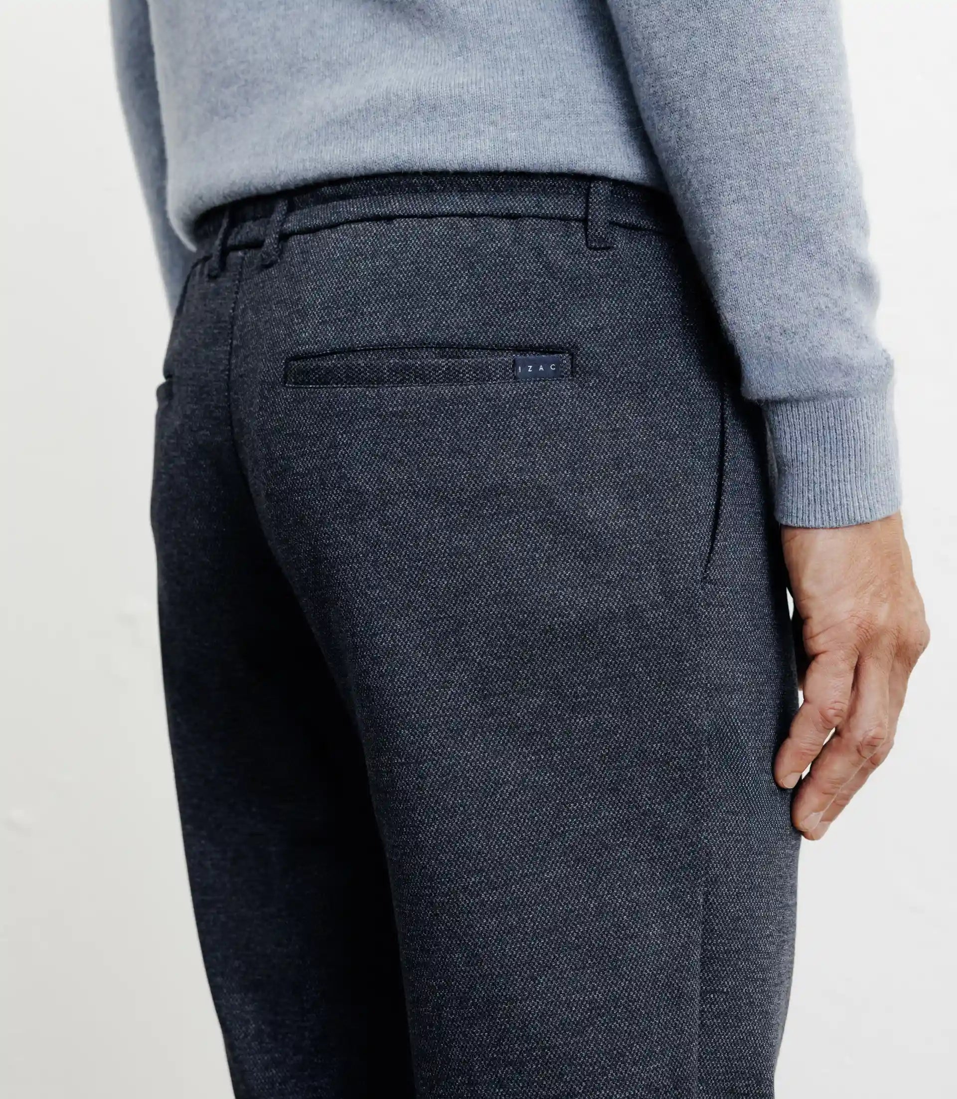 Pantalon en maille marine - IZAC