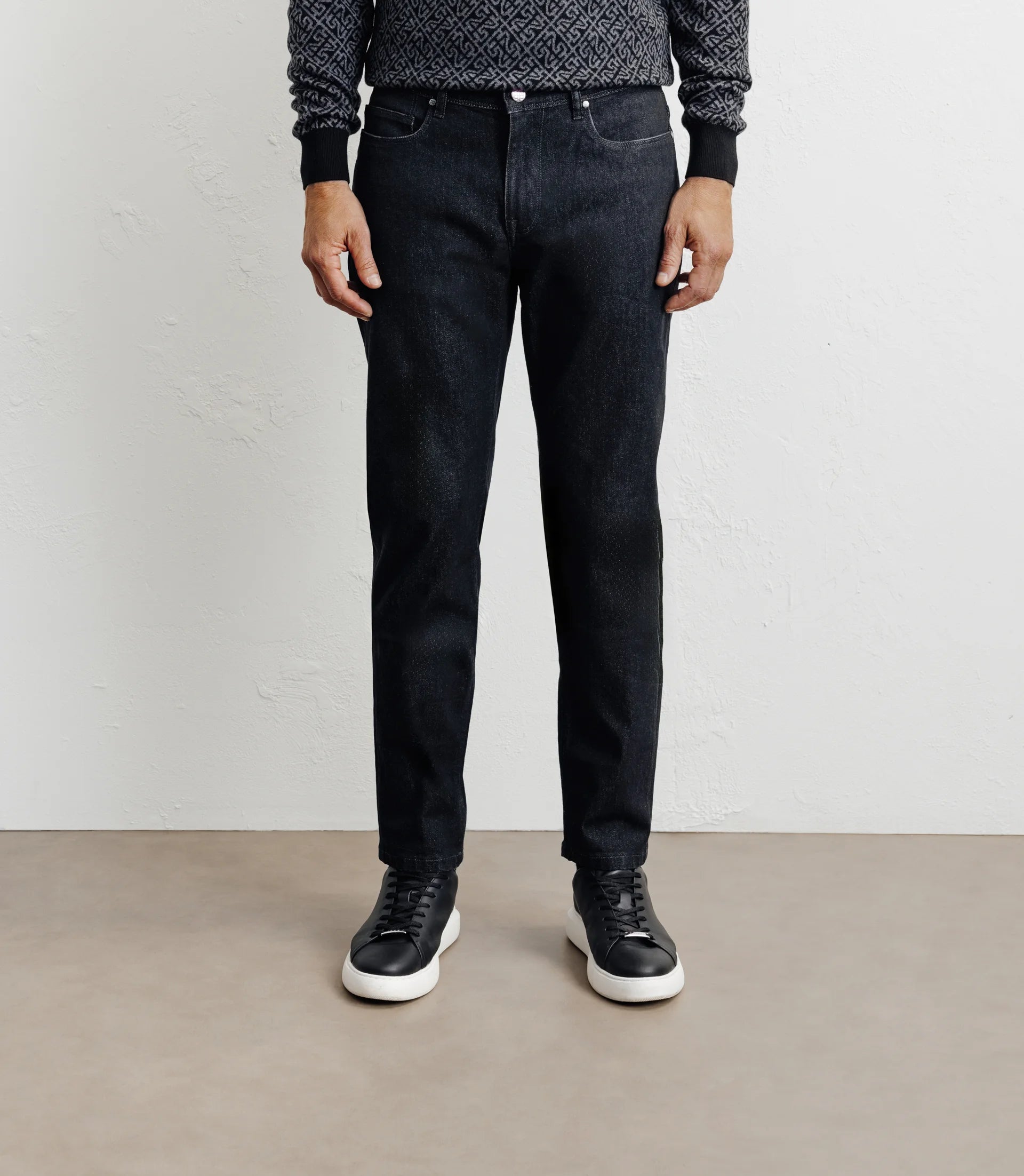 Jean droit 5 poches noir - IZAC