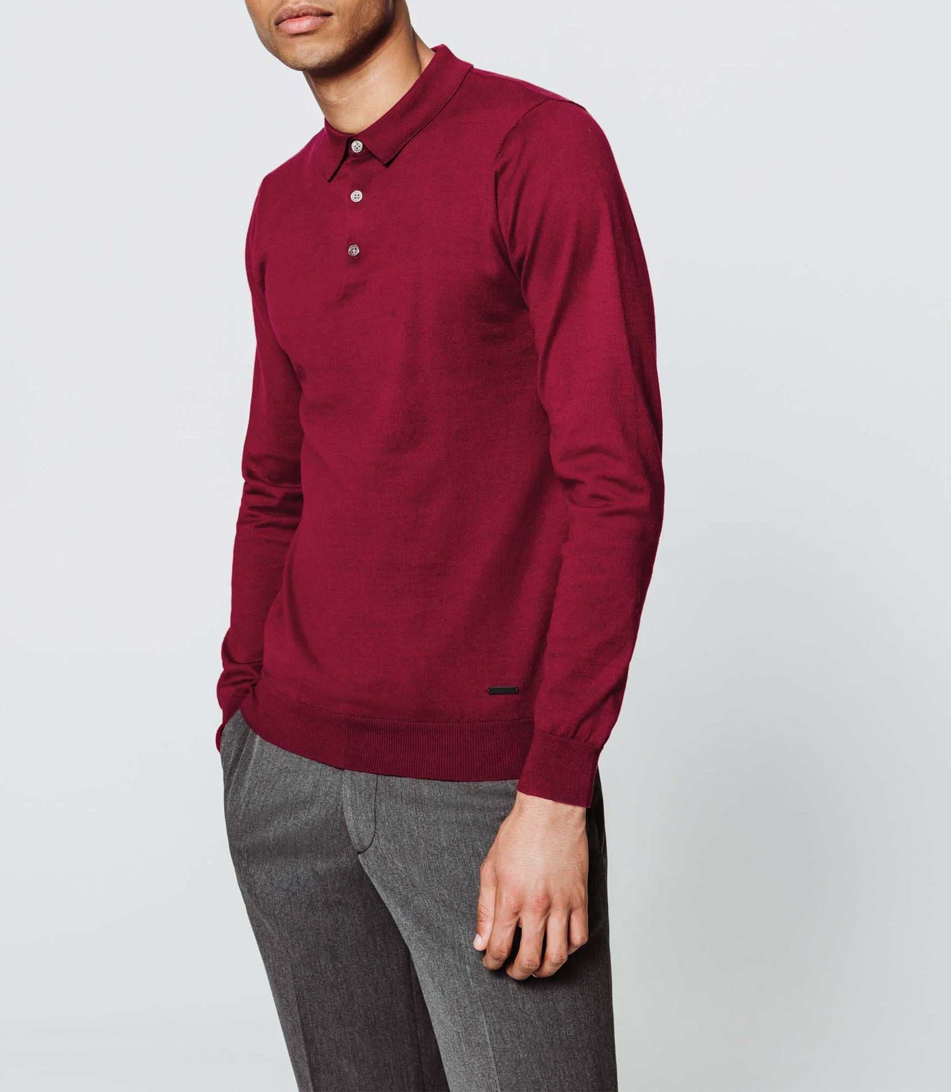 Plain burgundy polo shirt