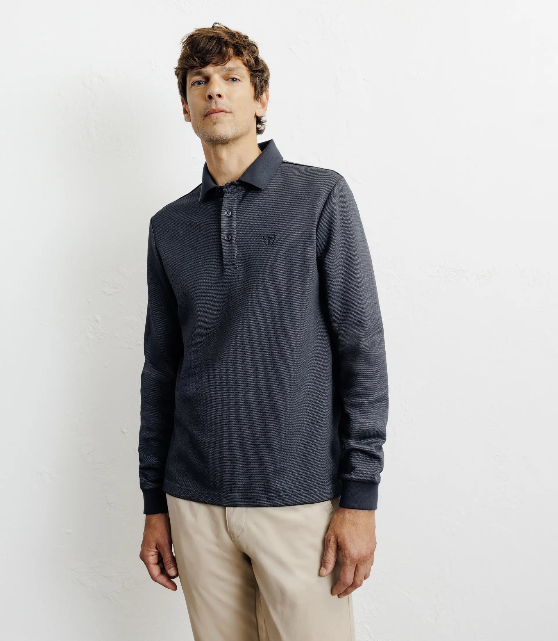 Polo boutonné en maille marine - IZAC