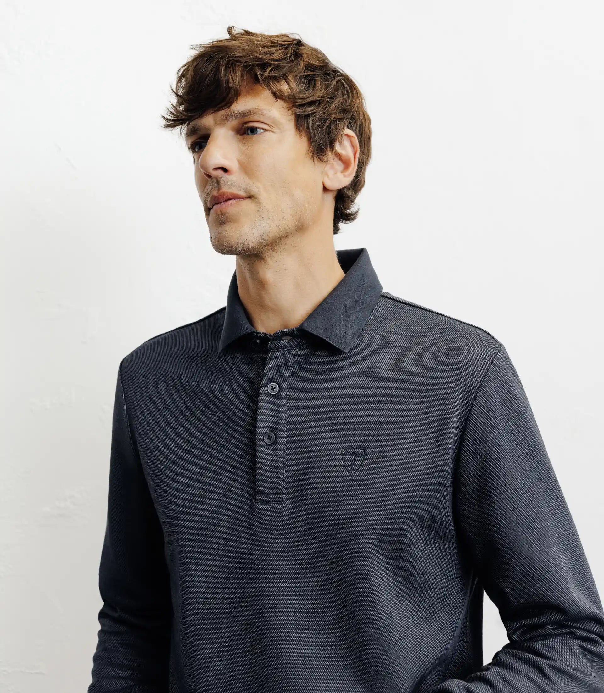 Polo boutonné en maille marine - IZAC