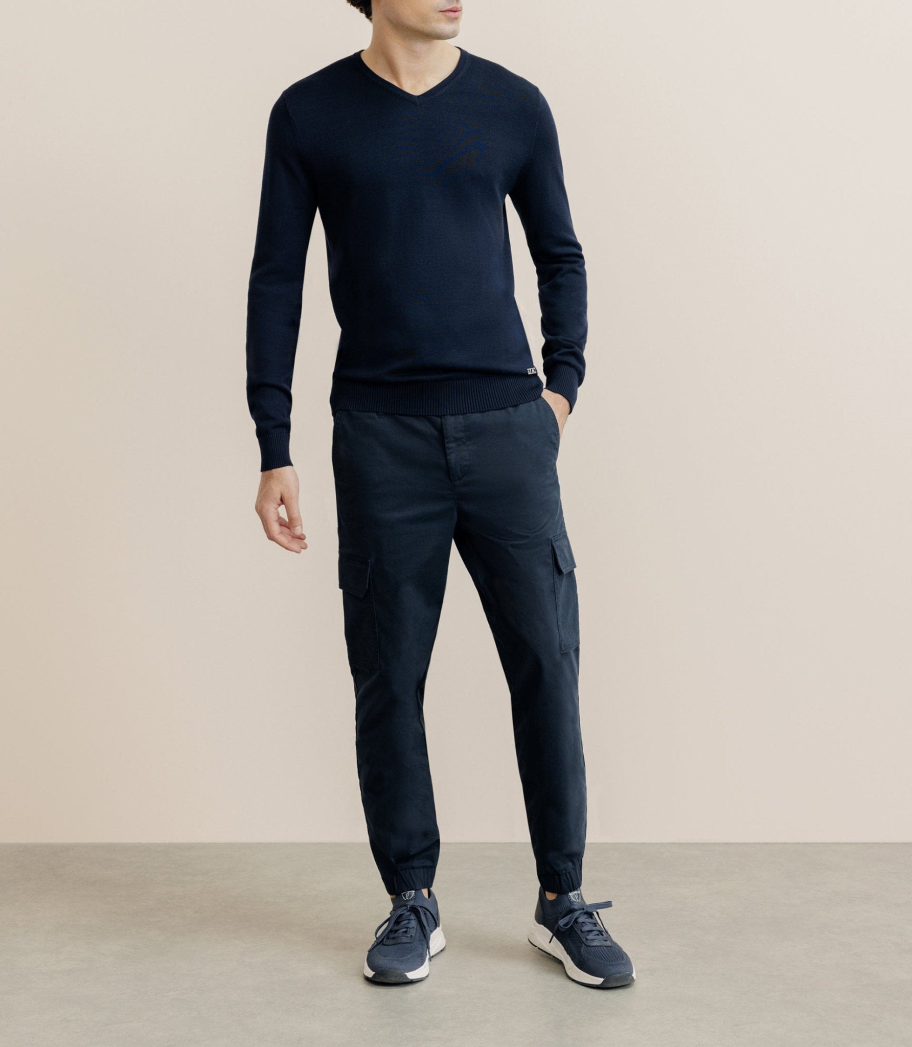 Pull col V manches longues marine - IZAC
