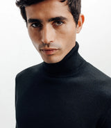 Pull col roulé en mérinos noir - IZAC