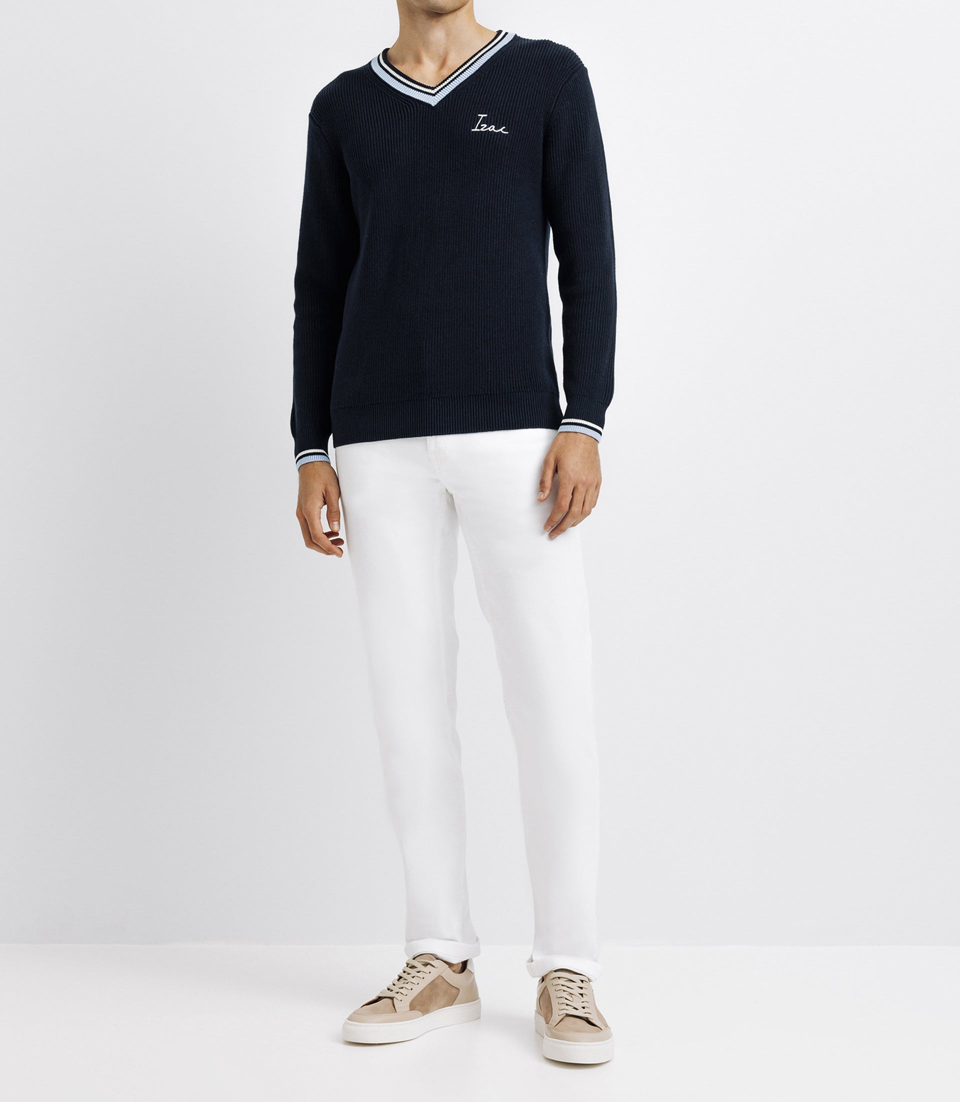 Pull col V brodé marine - IZAC