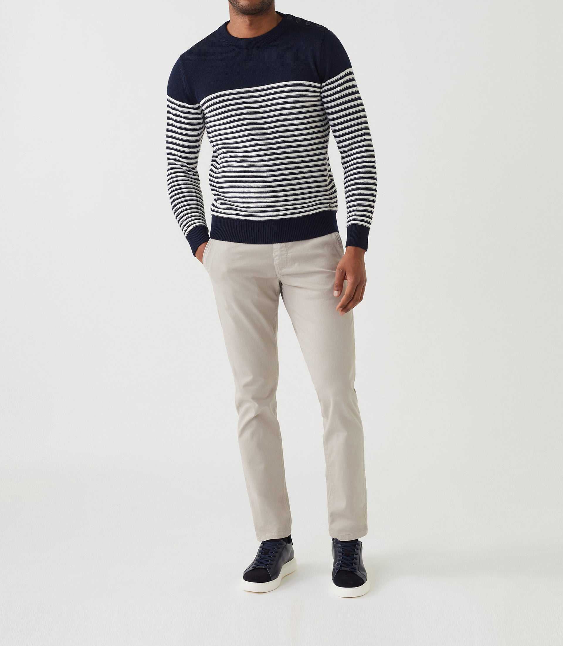 Pull col rond marine "Skanders"