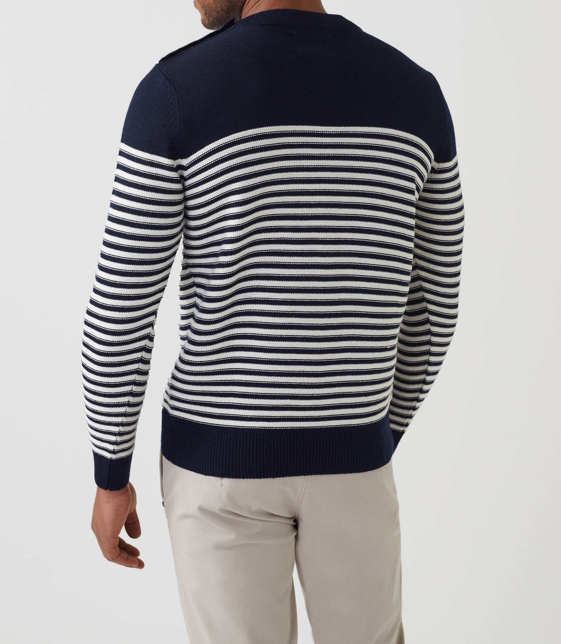 Pull col rond marine "Skanders"