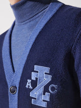 Gilet boutonné brodé bleu - IZAC