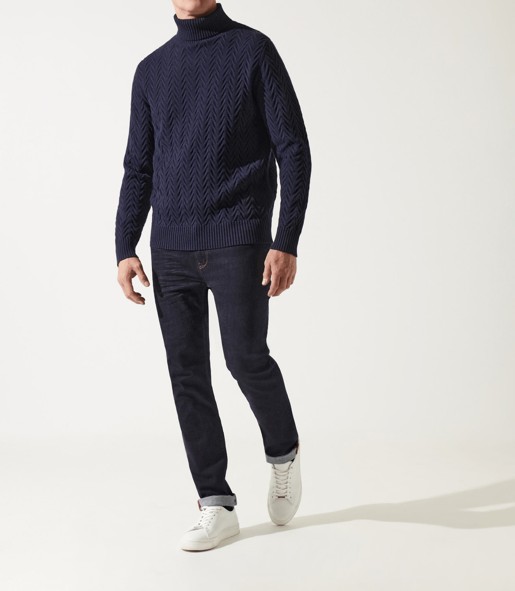 Pull col roulé torsade marine - IZAC