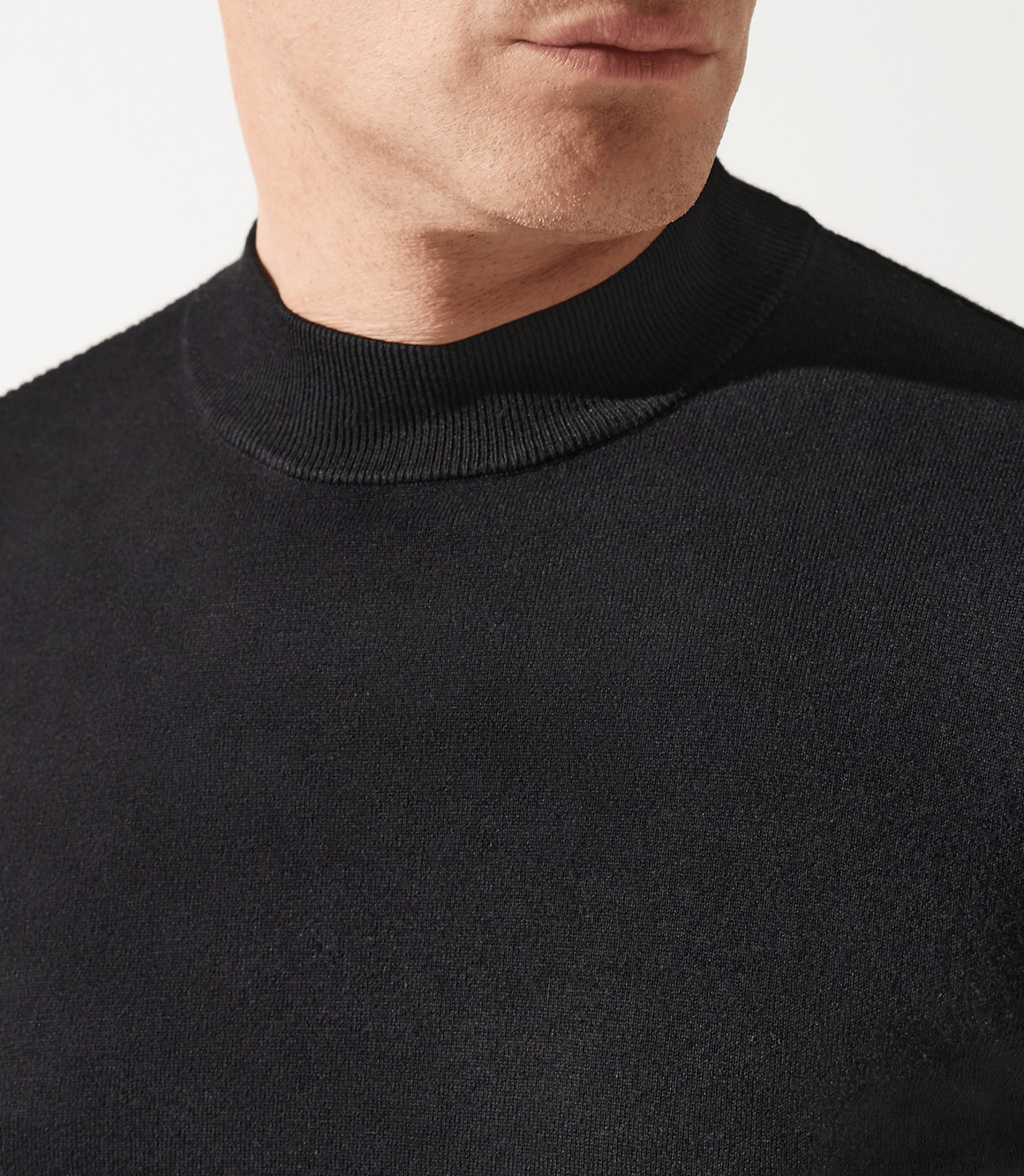 Pull col rond rayé noir - IZAC