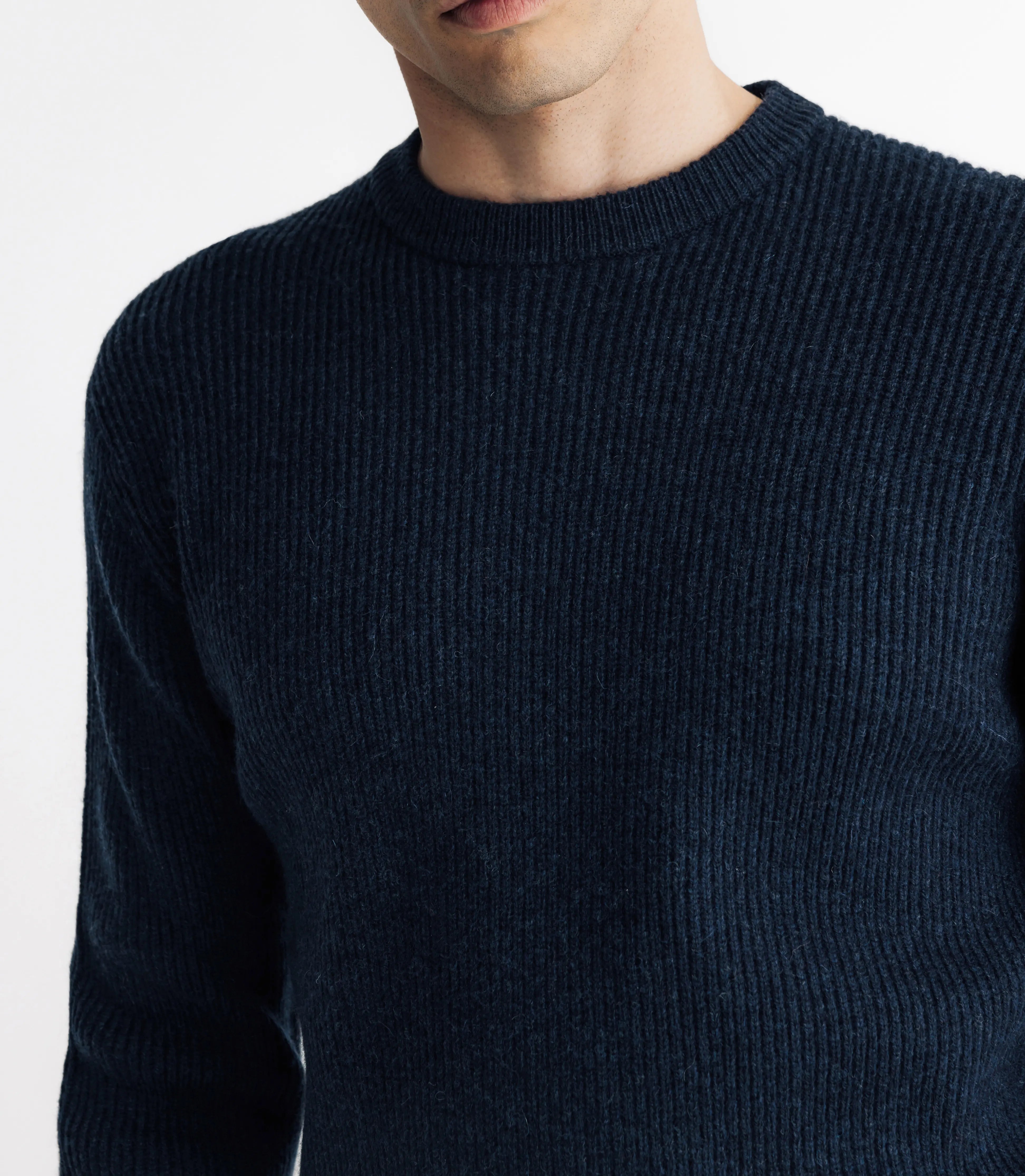 Pull col rond marine - IZAC